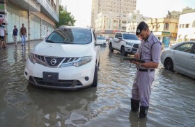 شرطة عجمان تتلقى 23 ألف مكالمة وتوفر 88 دورية خلال حالة الاضطراب الجوي