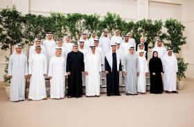 رئيس الدولة يستقبل وفد جهاز أبوظبي للاستثمار بمناسبة احتفاء الجهاز بالذكرى الــ 50 لتأسيسه