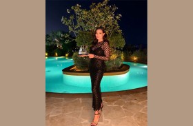 نادين نجيم عارضة أزياء لأول مرة