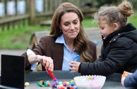 كيت ميدلتون تبوح للأطفال بـ«لونها المفضل» 