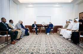 عبدالله بن زايد يستقبل نائب  رئيس الوزراء وزير الخارجية في فانواتو