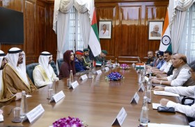 حمدان بن محمد يبحث في الهند سبل تعزيز التعاون وتبادل الخبرات وأفضل الممارسات في المجالات الدفاعية