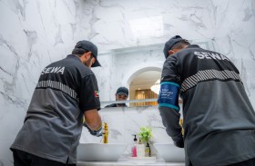 «كهرباء ومياه الشارقة» تنفذ مبادرة  ترشيد المياه بمنازل المواطنين في مغيدر