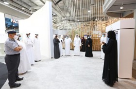 اللجنة العليا للحكومة الرقمية في أبوظبي تتفقد سير العمل في إنشاء «مصنع تم»