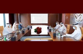 الاقتصاد وغرفة دبي تبحثان ملفات حيوية لتعزيز مفهوم الشراكة بين القطاعين العام والخاص