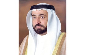 حاكم الشارقة يعتمد 1000 وظيفة في حكومة الشارقة و393 منحة للطلبة المواطنين وأبناء المواطنات