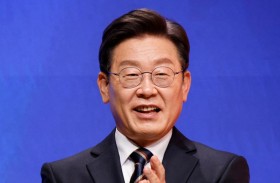 ميونغ من طبقة عمالية يطمح لرئاسة كوريا الجنوبية 