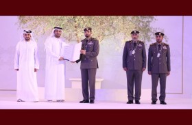 الموارد البشرية في عجمان  تنجز مشروع الربط لباقة أسرتي