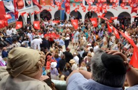 بعد حادثة الكنيس.. أبناء جربة يتصدون لمساعي «تشويه المدينة»