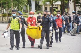 إصابة 14 شخصاً بانفجار خارج كنيسة في إندونيسيا