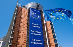 المفوضية الأوروبية تؤكد أهمية اجتماعات الوكالة الدولية للطاقة المتجددة في أبوظبي