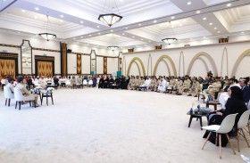 شرطة دبي تنظم «اللقاء المفتوح» لموظفي إسعاد المجتمع