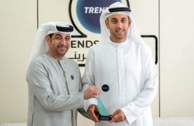 مجموعة «تريندز» و«غرفة رأس الخيمة» تستعرضان سبل التعاون البحثي والاستشاري
