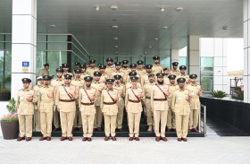 عبد الله المري يطلع على سير العمل في مركز شرطة الخوانيج 