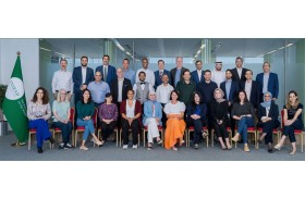 مستشفى كليفلاند كلينك أبوظبي يختتم برنامج تطوير قيادات الرعاية الصحية بالتعاون مع (إنسياد)