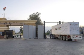 دخول 5 قوافل مساعدات إماراتية إلى قطاع غزة تحمل 617 طنا من المساعدات الإنسانية