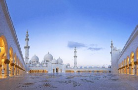 مركز جامع الشيخ زايد الكبير يصدر التقويم الهجري الجديد لعام 1447 هـ