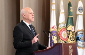 تونس: تحقيق في اتهام الرئيس بتلقي تمويلاً أمريكياً...!