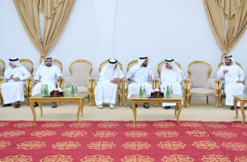 سيف بن زايد يقدم واجب العزاء في وفاة والدة صقر غباش