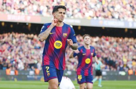 15 مليون يورو تفصل كانسيلو عن البقاء في «كامب نو»