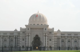 لجنة شؤون الأسرة بالمجلس الاستشاري لإمارة الشارقة تبحث مع دائرة شؤون الضواحي تعزيز التماسك المجتمعي 