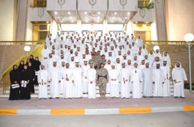 شرطة أبوظبي تكرم نهيان بن خليفة  و179 منتسباً متميزاً بإدارة الدوريات الخاصة