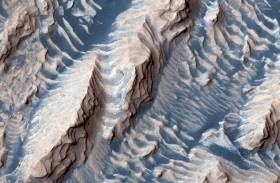 اكتشاف آثار أنهار قديمة على المريخ