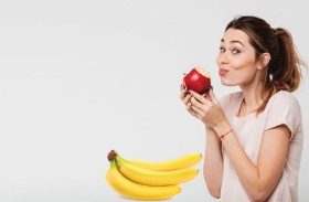 الموز أم التفاح.. أيهما الأفضل لإنقاص الوزن؟