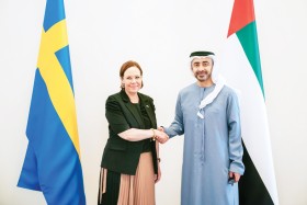عبدالله بن زايد يستقبل وزيرة خارجية السويد ويبحثان العلاقات الثنائية والتطورات الإقليمية