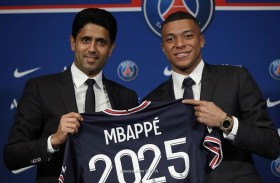 الخليفي: مبابي «يستحق التتويج بالكرة الذهبية» 