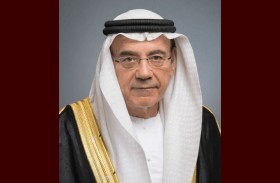 زكي نسيبة: رسالة جامعة الإمارات التعليمية والثقافية امتداد لرسالة الاتحاد