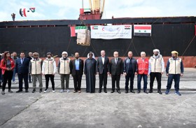 «الثانية من نوعها».. وصول سفينة مساعدات إماراتية لميناء اللاذقية بحمولة ألفي طن من الطرود الغذائية والإغاثية