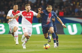 لاعبو الدوري الفرنسي يوافقون على تخفيض الرواتب 