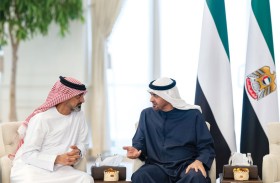 رئيس الدولة يستقبل ولي عهد عجمان ويستعرضان عدداً من القضايا التي تتعلق بشؤون الوطن والمواطن 