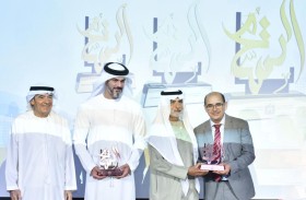 نهيان بن مبارك يدعو أعضاء أندية التسامح بالجامعات ليكونوا نماذج في بناء العلاقات