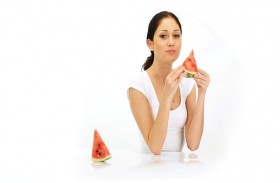 هكذا تستفيد من بذور البطيخ دون طعمها المزعج