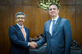 عبدالله بن زايد يلتقي رئيس مجلس الشيوخ والكونغرس الوطني في البرازيل