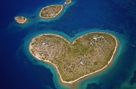 الجزيرة الكرواتية الساحرة معروضة للبيع