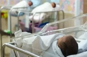ولادة نادرة لطفل بـ 8 أطراف