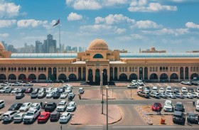 سوق الجبيل بالشارقة يشهد إقبالا من الجمهور  ويتحول إلى أهم الوجهات السياحية والتجارية بالإمارة