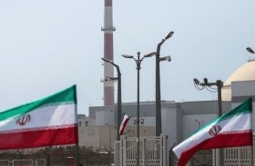صحيفة: الانشغال العالمي يضع إيران على طريق القنبلة النووية