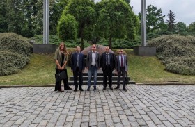 الإمارات تشارك في معرض الصناعات الدفاعية بالتشيك