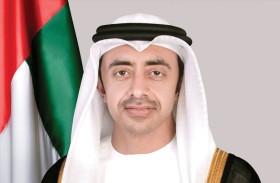 عبدالله بن زايد يؤكد تضامن دولة الإمارات الكامل مع دولة الكويت ويشيد بيقظة الأجهزة الأمنية وإحباط مخطط داعش الإرهابي