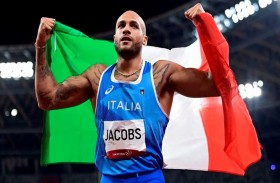 جاكوبس بطلاً لإيطاليا في سباق 100 متر 