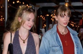 برفقة تايلور سويفت.. صوفي تيرنر تستمتع بمرحلة ما بعد الطلاق