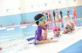 أطفال الشارقة تطلق مشروع المسبح الاحترافي