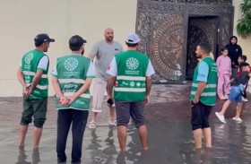 متطوعو مبادرة «الشرطي جارك» يدعمون جهود الجهات الحكومية خلال تأثيرات المنخفض الجوي