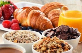 ما هي وجبة الفطور الصحية لتقليل خطر الإصابة بالنوبات القلبية؟