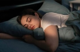 لماذا تشعر بالنعاس رغم نومك 8 ساعات؟