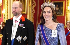 كيت ميدلتون تظهر بتاج الملكة فيكتوريا